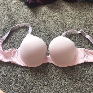 Victoria’s Secret Light Pink Bra